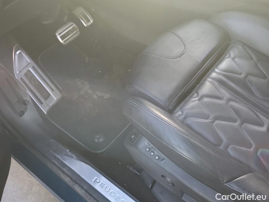  Peugeot  3008 PEUGEOT  Hybrid / 2020 / 5P / todoterreno 225 e-EAT8 GT Pack #9