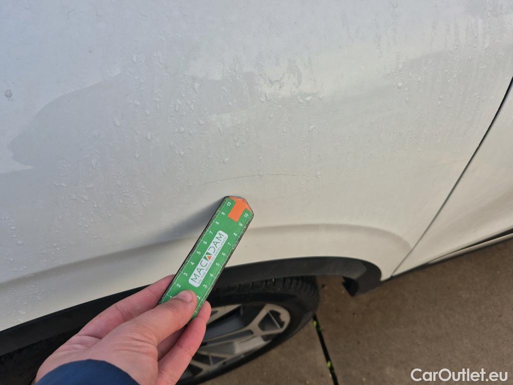  Renault  Kadjar RENAULT  / 2019 / 5P / crossover Zen GPF TCe 103kW (140CV) EDC #18