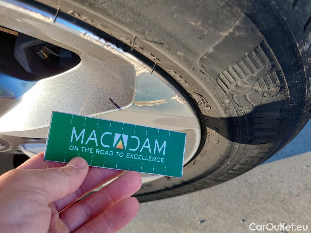  Nissan  Juke NISSAN  / 2014 / 5P / crossover G.E6D-Temp 83kW (112 CV) 5M/T ACENTA (CX) #18