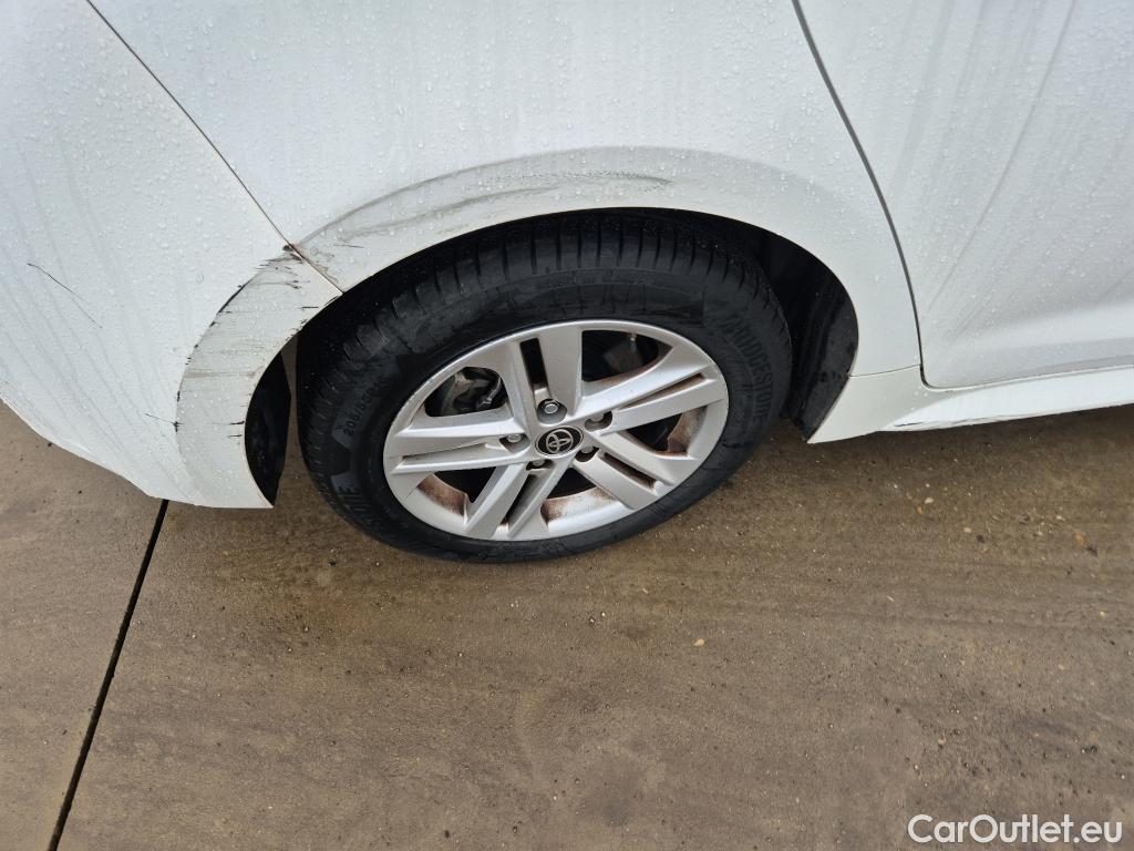  Toyota  Corolla TOYOTA  1.8 125H ACTIVE TECH E-CVT #14