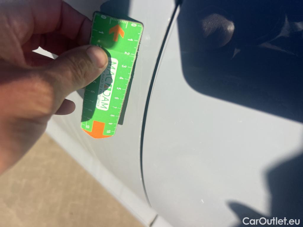  Volkswagen  Passat VOLKSWAGEN  / 2019 / 4P / sedán Executive 2.0 TDI 110kW (150CV) #6