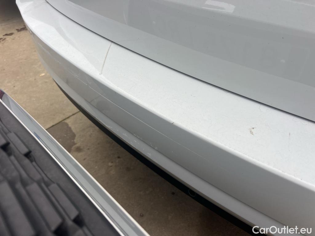  Skoda  Octavia SKODA  / 2016 / 5P / familiar Combi 1.6 TDI CR 85KW (115CV) Like #18