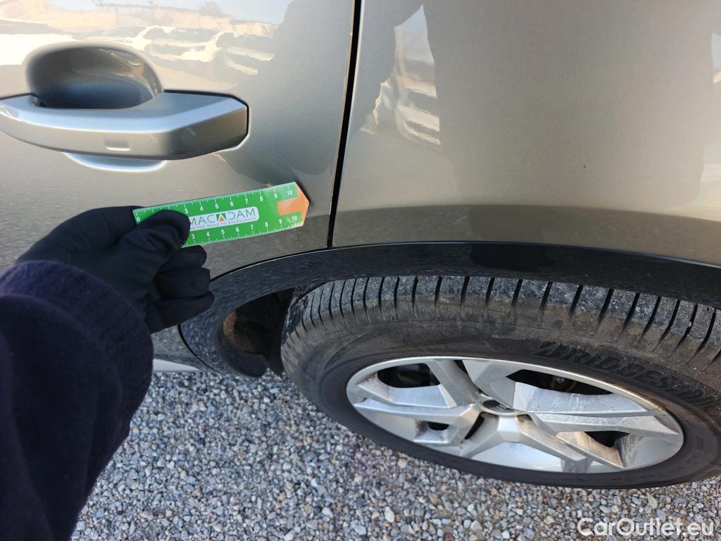  Audi  Q5 AUDI  / 2016 / 5P / todoterreno Design 45 TFSI 180kW quattro S tronic #15