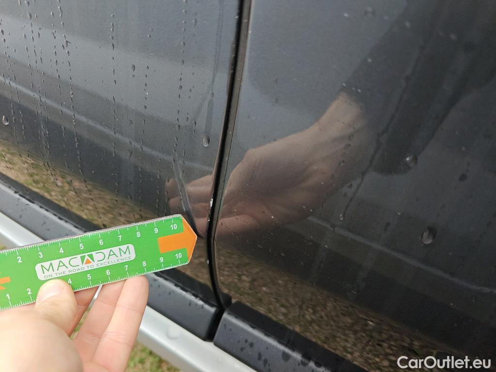  Bmw  X1 BMW  / 2019 / 5P / todoterreno sDrive18d #4