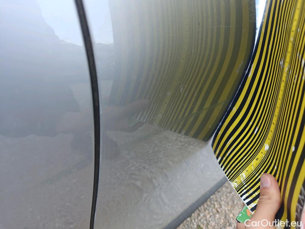  Bmw  X1 BMW  / 2019 / 5P / todoterreno sDrive16d Business #4