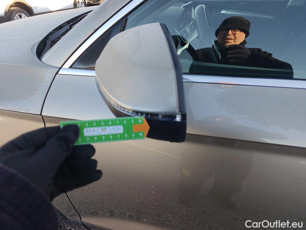  Audi  Q5 AUDI  / 2016 / 5P / todoterreno Design 45 TFSI 180kW quattro S tronic #12