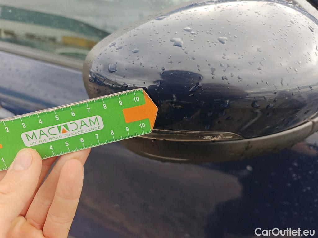  Ford  Kuga FORD  / 2019 / 5P / todoterreno Titanium 2.5 Duratec FHEV 140kW Auto #37