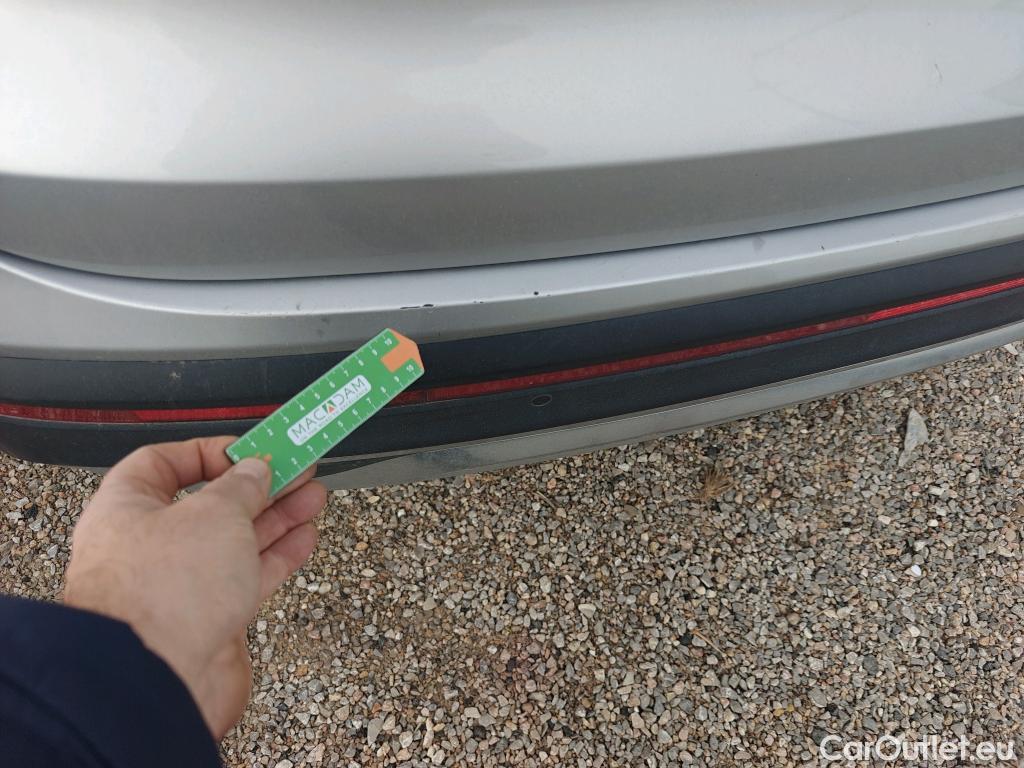  Hyundai  Santa Fe HYUNDAI  / 2021 / 5P / todoterreno 1.6 TGDi HEV Tecno Auto 4x2 #37