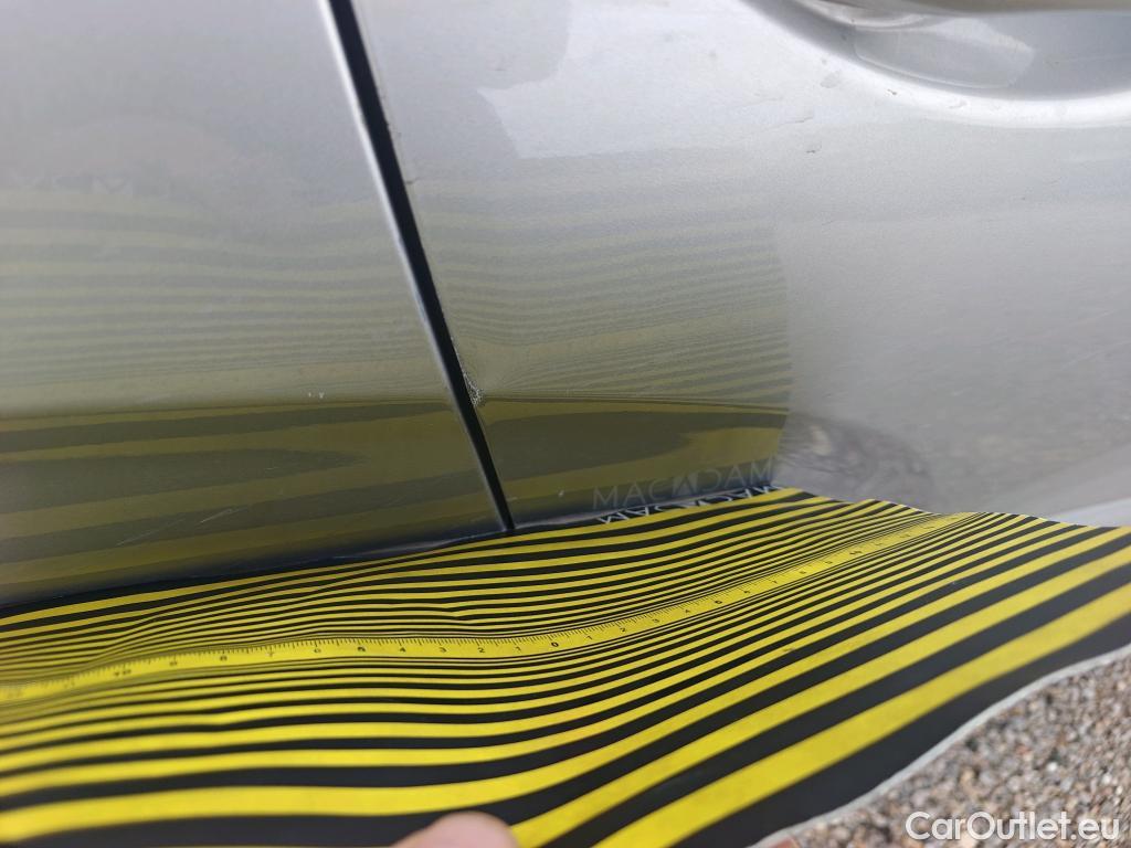  Hyundai  Santa Fe HYUNDAI  / 2021 / 5P / todoterreno 1.6 TGDi HEV Tecno Auto 4x2 #22