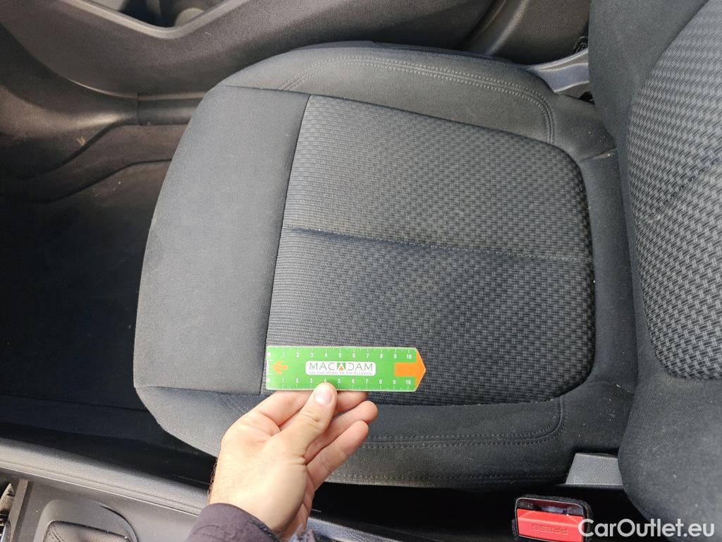  Bmw  X1 BMW  / 2019 / 5P / todoterreno sDrive16d Business #35