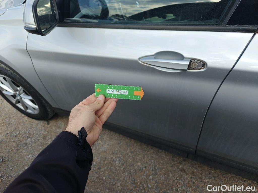  Bmw  X1 BMW  / 2019 / 5P / todoterreno sDrive16d Business #16