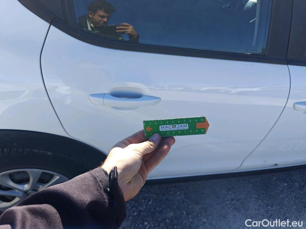  Citroen  C3 CITROEN  / 2016 / 5P / berlina con portón BlueHDi 73KW (100CV) S&S FEEL #39