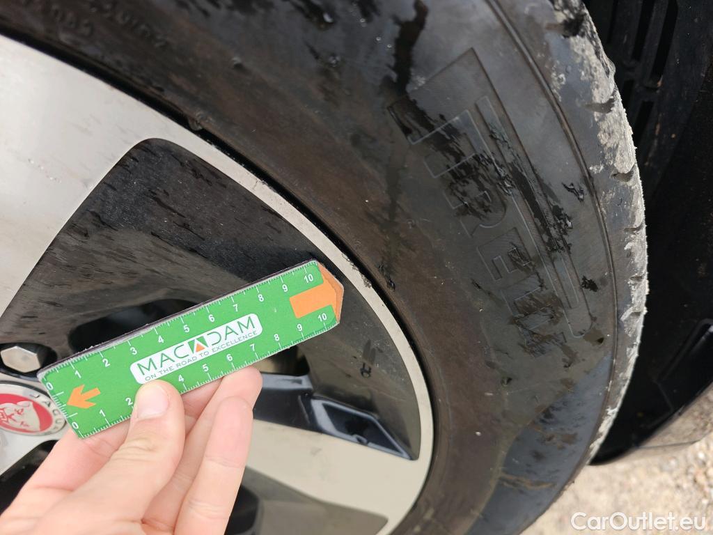  Jaguar  F-PACE JAGUAR  / 2020 / 5P / todoterreno 2.0D I4 204PS AWD Auto MHEV Standard S #20