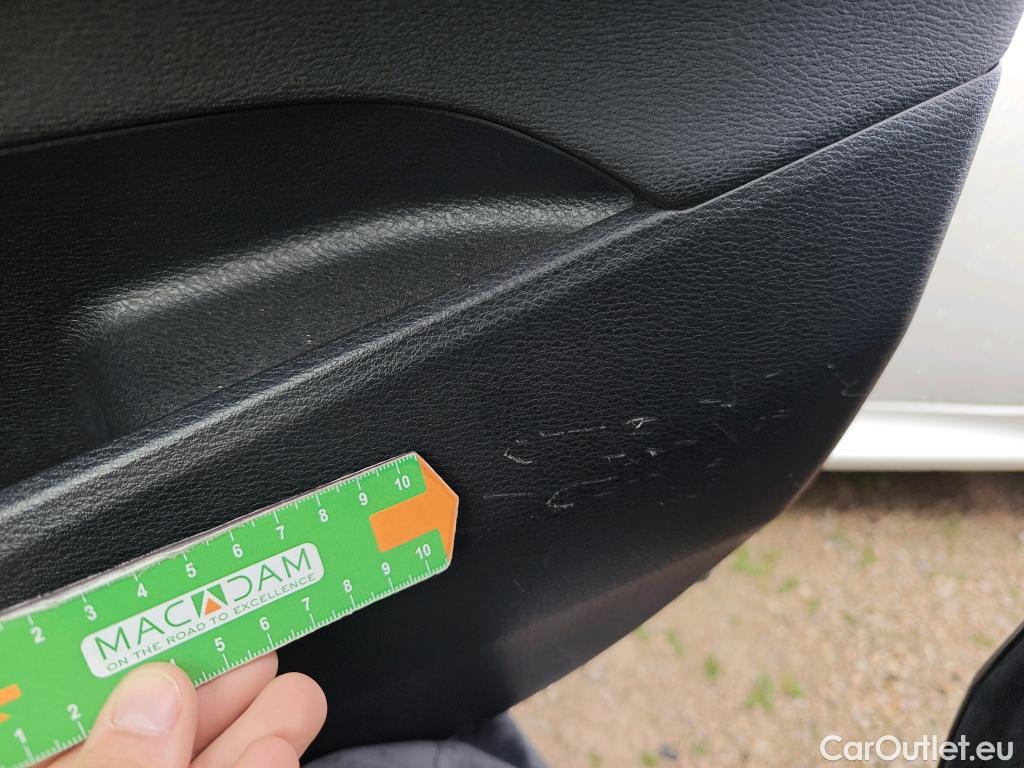  Bmw  X1 BMW  / 2019 / 5P / todoterreno sDrive18d #11