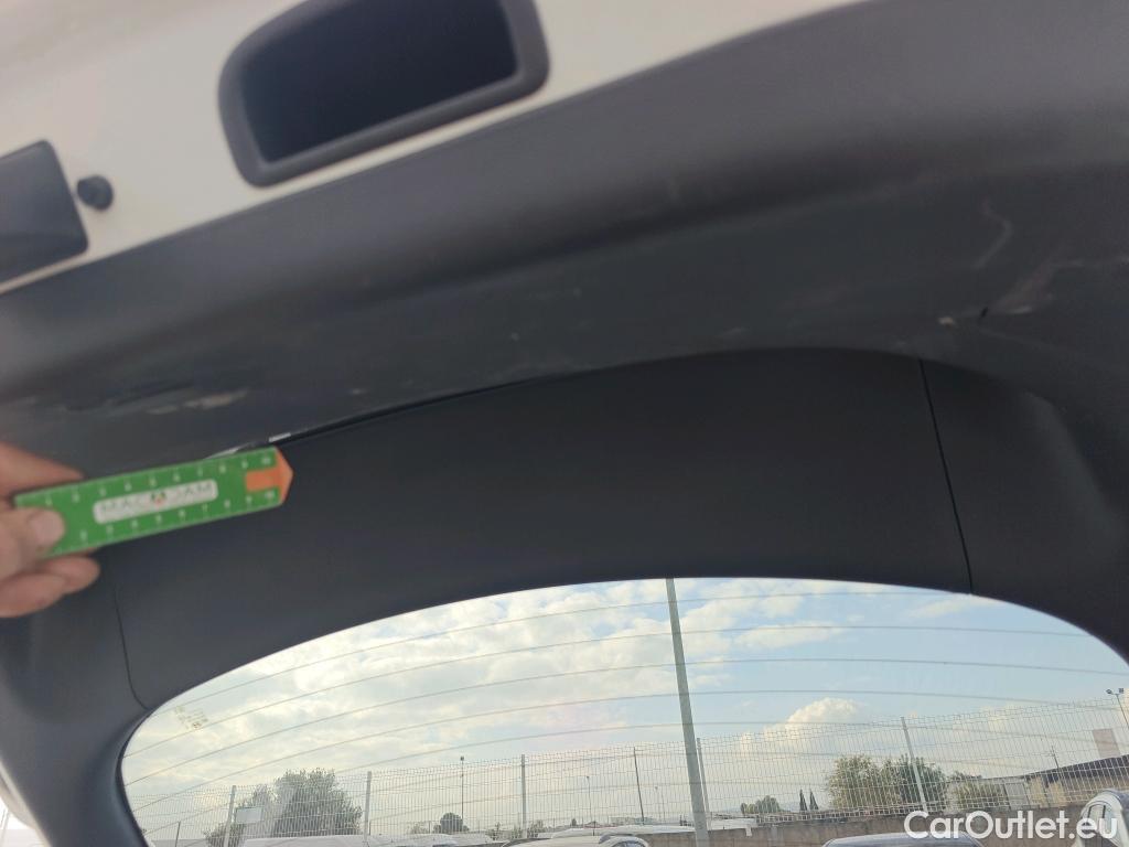  Hyundai   Ioniq HYUNDAI / 2019 / 5P / berlina con portón 1.6 GDI HEV Tecno DCT #10