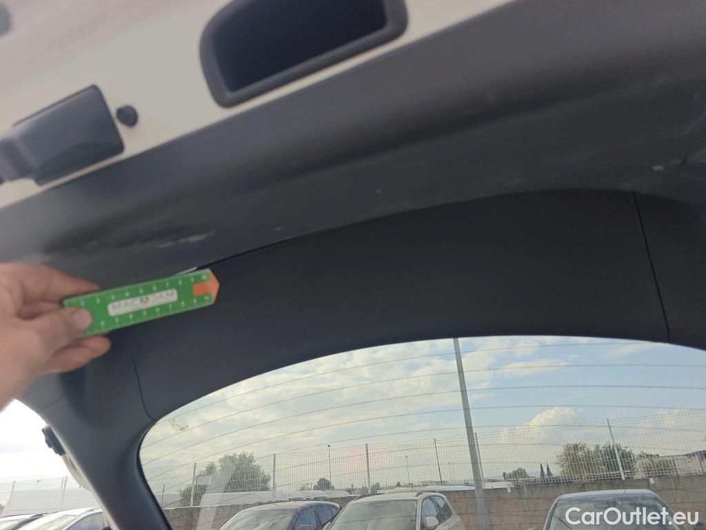  Hyundai   Ioniq HYUNDAI / 2019 / 5P / berlina con portón 1.6 GDI HEV Tecno DCT #9