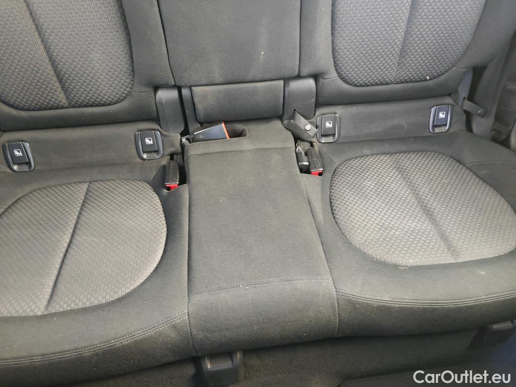  Bmw  X1 BMW  / 2019 / 5P / todoterreno sDrive16d Business #36