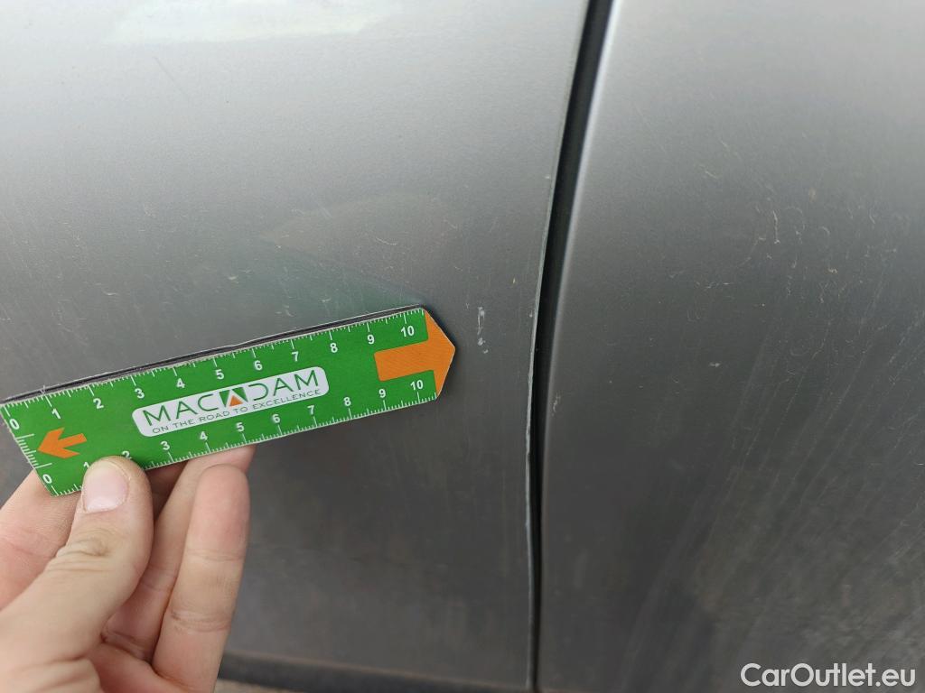  Bmw  X1 BMW  / 2019 / 5P / todoterreno sDrive16d Business #17