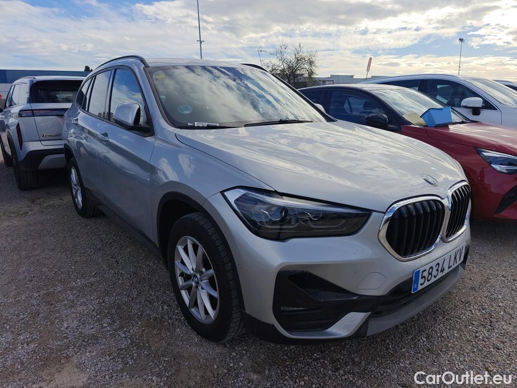  Bmw  X1 BMW  / 2019 / 5P / todoterreno sDrive16d Business #53