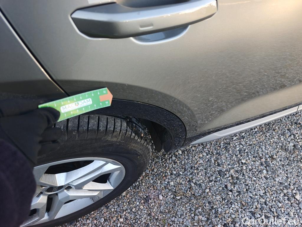  Audi  Q5 AUDI  / 2016 / 5P / todoterreno Design 45 TFSI 180kW quattro S tronic #18