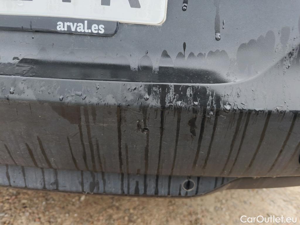  Opel   Grandland X OPEL Grandland / 2021 / 5P / todoterreno 1.5 CDTi Business Edition Auto #39