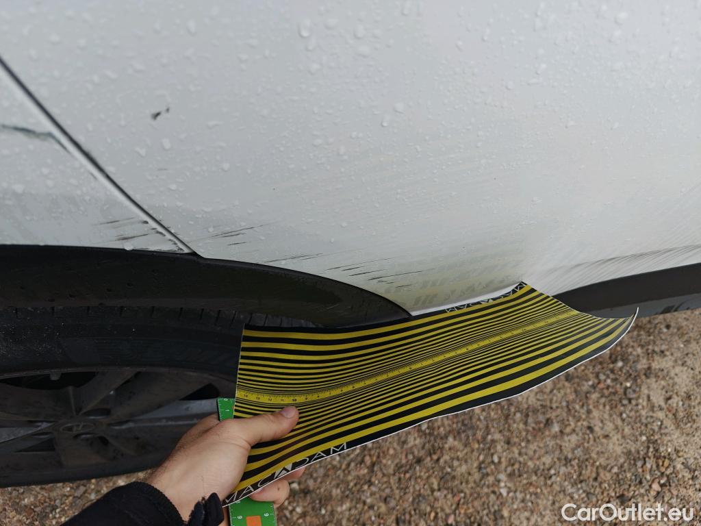  Opel   Grandland X OPEL Grandland / 2021 / 5P / todoterreno 1.5 CDTi Business Edition Auto #2