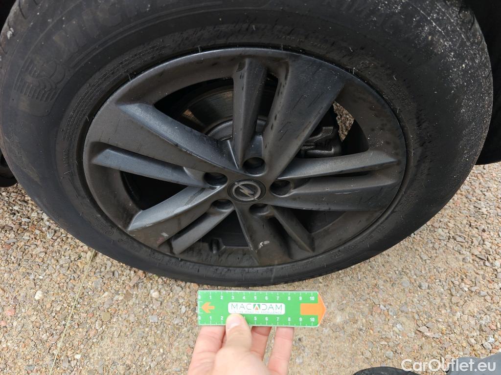  Opel   Grandland X OPEL Grandland / 2021 / 5P / todoterreno 1.5 CDTi Business Edition Auto #23