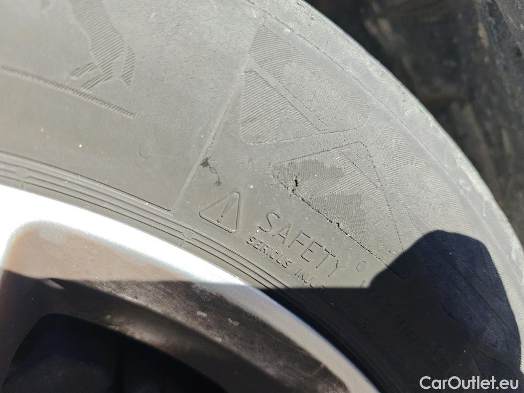  Opel  Corsa OPEL  / 2019 / 5P / berlina con portón 1.2T XHL 74kW (100CV) Edition (AC) #19