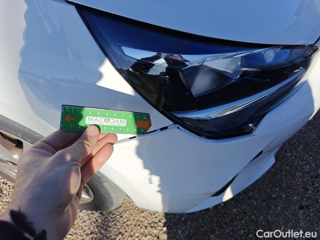  Opel  Corsa OPEL  / 2019 / 5P / berlina con portón 1.2T XHL 74kW (100CV) Edition (AC) #21