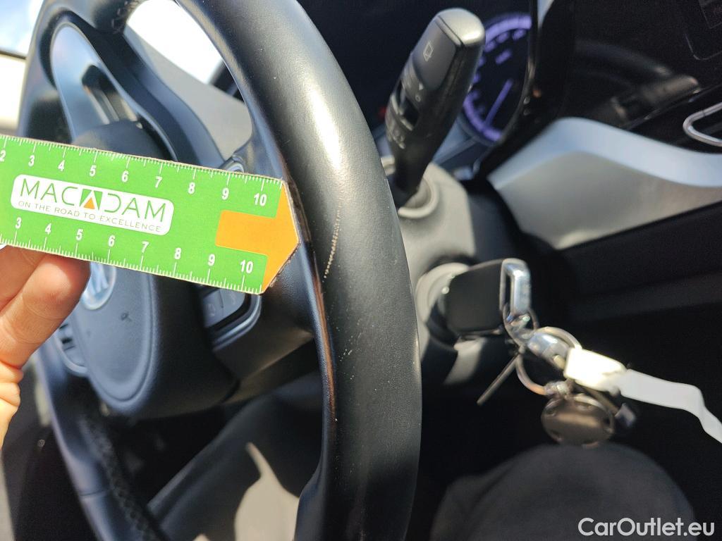  KIA  Niro KIA  / 2019 / 5P / crossover 1.6 GDi HEV 104kW (141CV) Drive #25