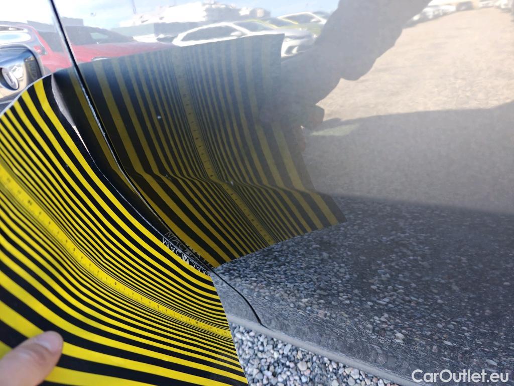  Peugeot  508 PEUGEOT  / 2018 / 5P / berlina con portón 5P Active Pack BlueHDi 130 S&S EAT8 #17