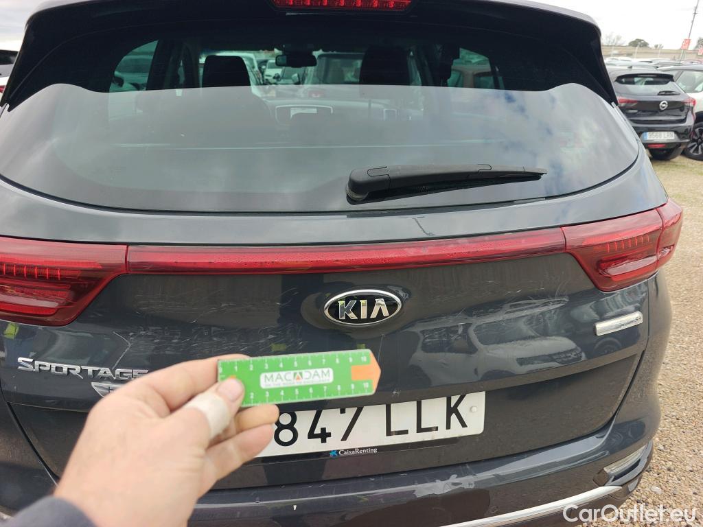  KIA  Sportage KIA  1.6MHEV Drive 100kW(136CV) 4x2(Crist Tintados)(CX) #11