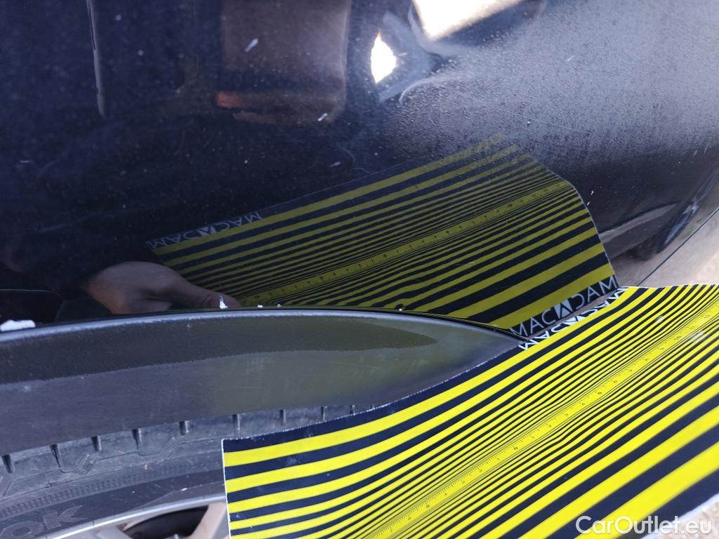  Peugeot  3008 PEUGEOT  / 2016 / 5P / todoterreno 1.5L BlueHDi 96kW (130CV) S&S Active #12