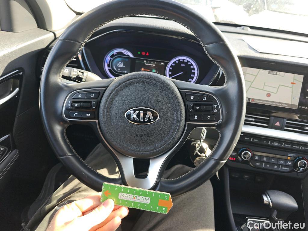  KIA  Niro KIA  / 2019 / 5P / crossover 1.6 GDi HEV 104kW (141CV) Drive #23