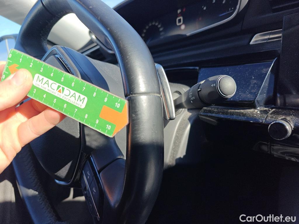  Peugeot  508 PEUGEOT  / 2018 / 5P / berlina con portón 5P Active Pack BlueHDi 130 S&S EAT8 #31