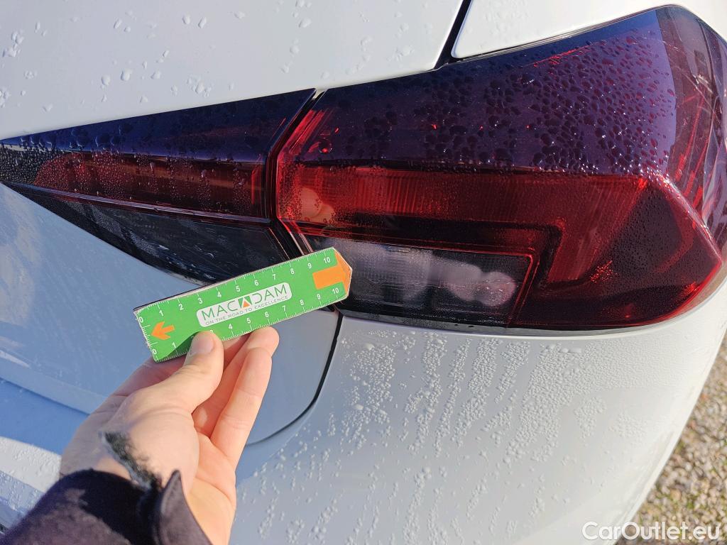  Opel  Corsa OPEL  / 2019 / 5P / berlina con portón 1.2T XHL 74kW (100CV) Edition (AC) #4