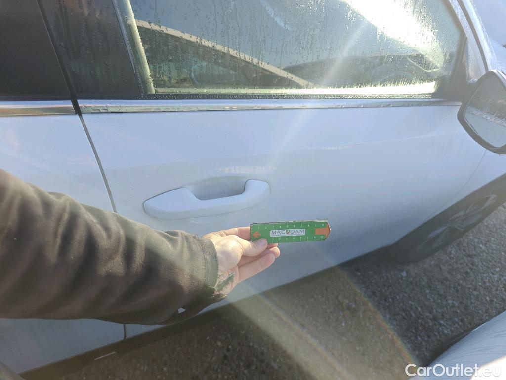  KIA  XCeed KIA  / 2019 / 5P / todoterreno 1.0 T-GDi Drive 88kW (120CV) #6