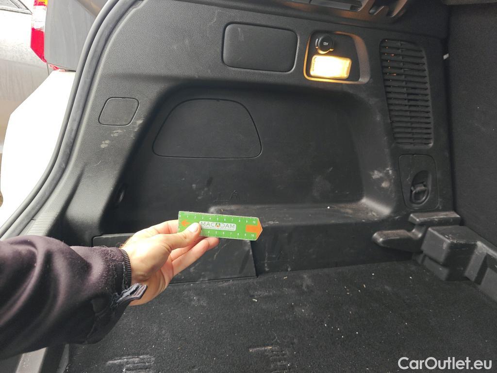  Opel   Grandland X OPEL Grandland / 2021 / 5P / todoterreno 1.5 CDTi Business Edition Auto #30