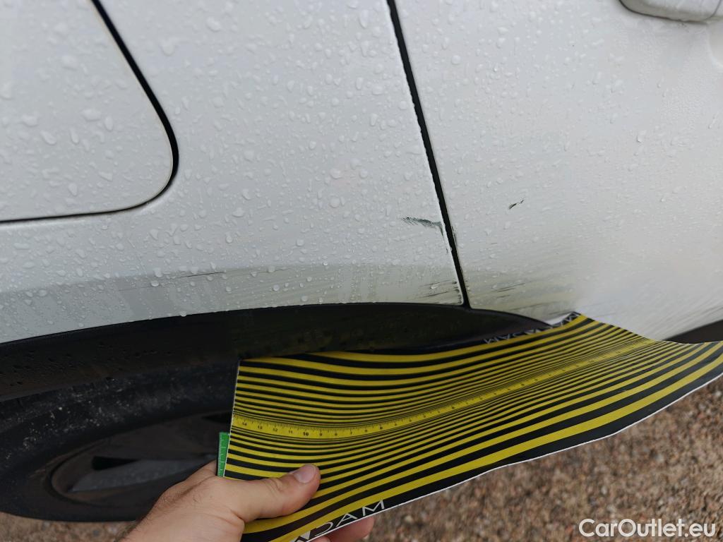  Opel   Grandland X OPEL Grandland / 2021 / 5P / todoterreno 1.5 CDTi Business Edition Auto #10