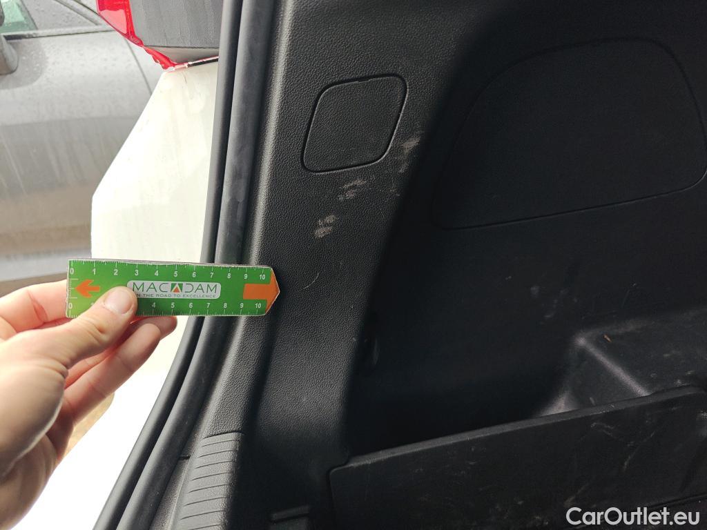  Opel   Grandland X OPEL Grandland / 2021 / 5P / todoterreno 1.5 CDTi Business Edition Auto #31