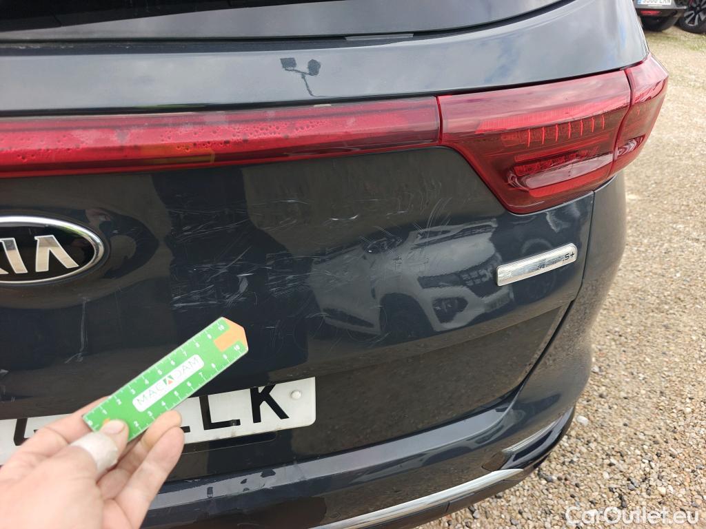  KIA  Sportage KIA  1.6MHEV Drive 100kW(136CV) 4x2(Crist Tintados)(CX) #13