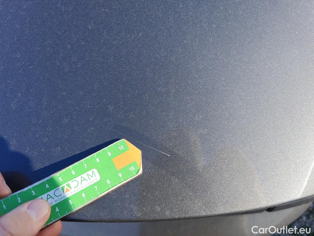  Peugeot  508 PEUGEOT  / 2018 / 5P / berlina con portón 5P Active Pack BlueHDi 130 S&S EAT8 #2