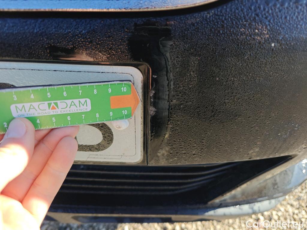  Peugeot  3008 PEUGEOT  / 2016 / 5P / todoterreno 1.5L BlueHDi 96kW (130CV) S&S Active #39