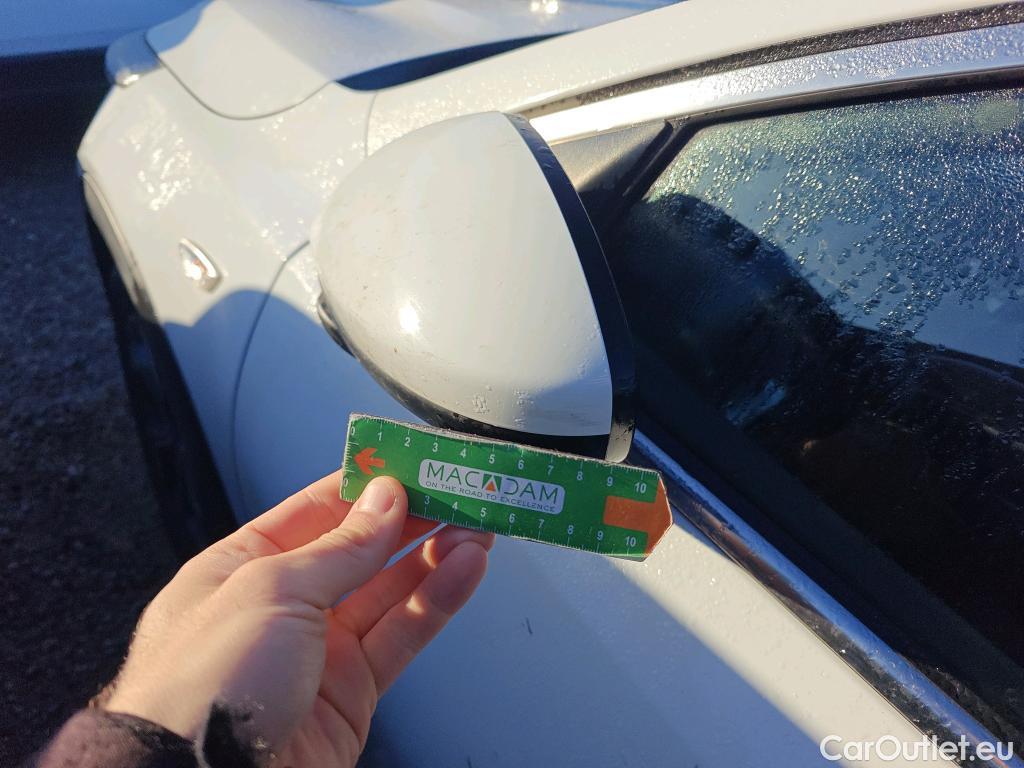  KIA  XCeed KIA  / 2019 / 5P / todoterreno 1.0 T-GDi Drive 88kW (120CV) #19