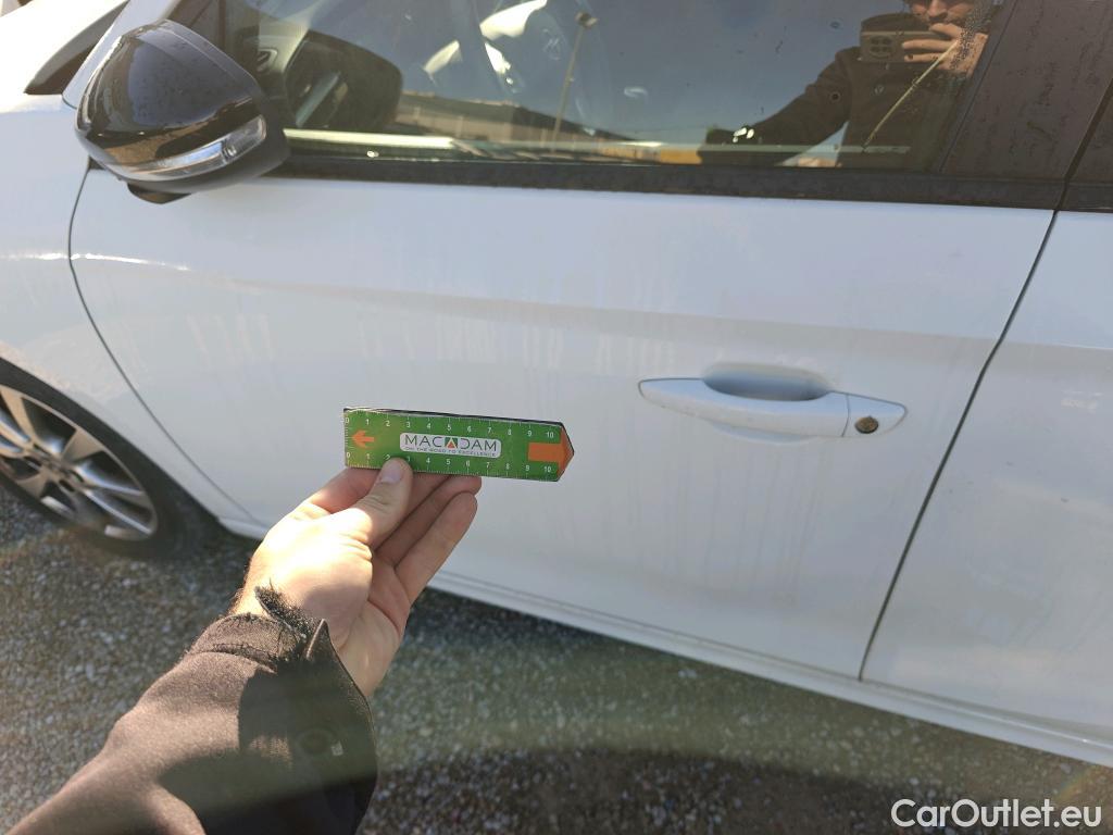  Opel  Corsa OPEL  / 2019 / 5P / berlina con portón 1.2T XHL 74kW (100CV) Edition (AC) #48