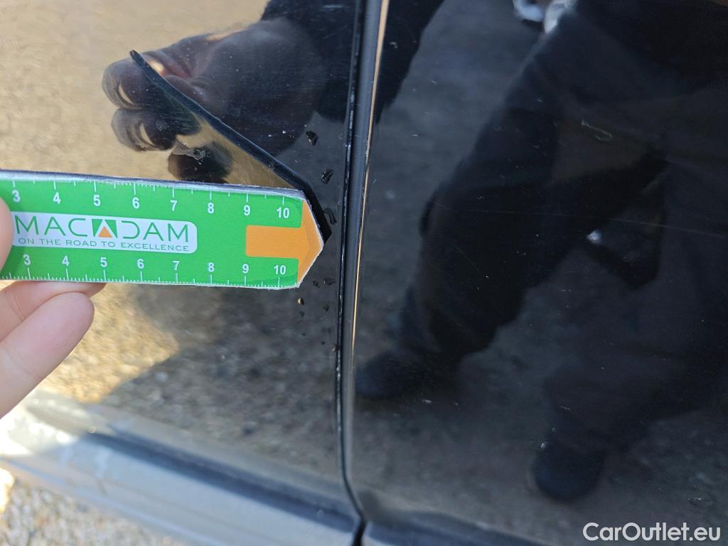  Peugeot  3008 PEUGEOT  / 2016 / 5P / todoterreno 1.5L BlueHDi 96kW (130CV) S&S Active #10