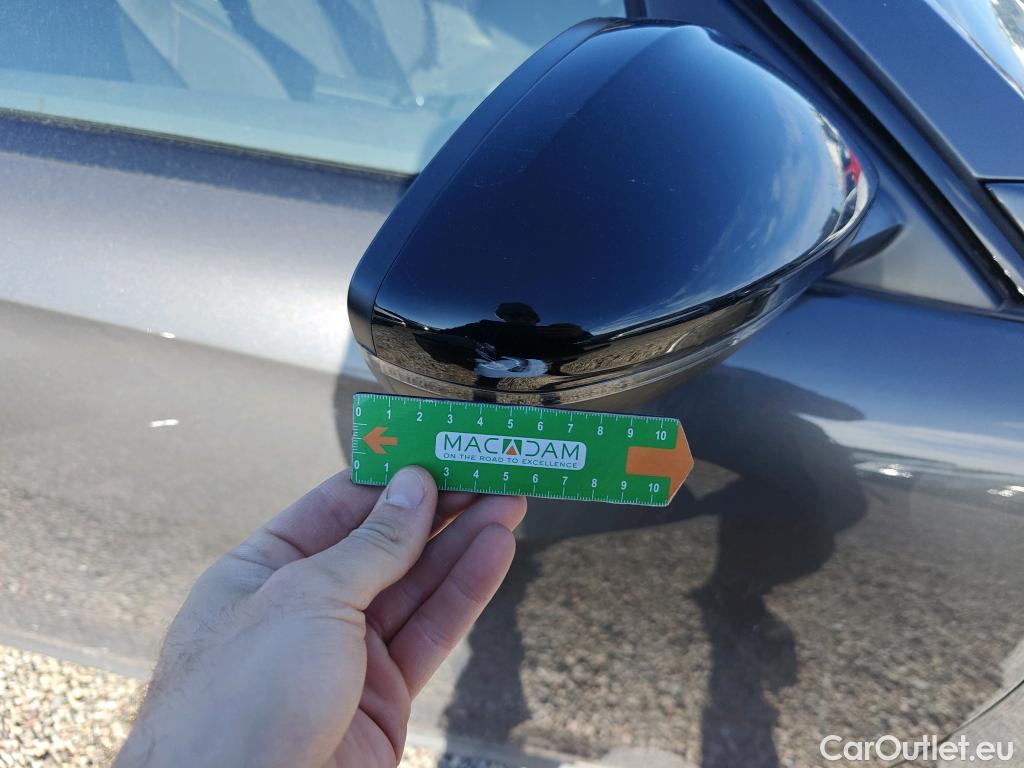  Peugeot  508 PEUGEOT  / 2018 / 5P / berlina con portón 5P Active Pack BlueHDi 130 S&S EAT8 #38