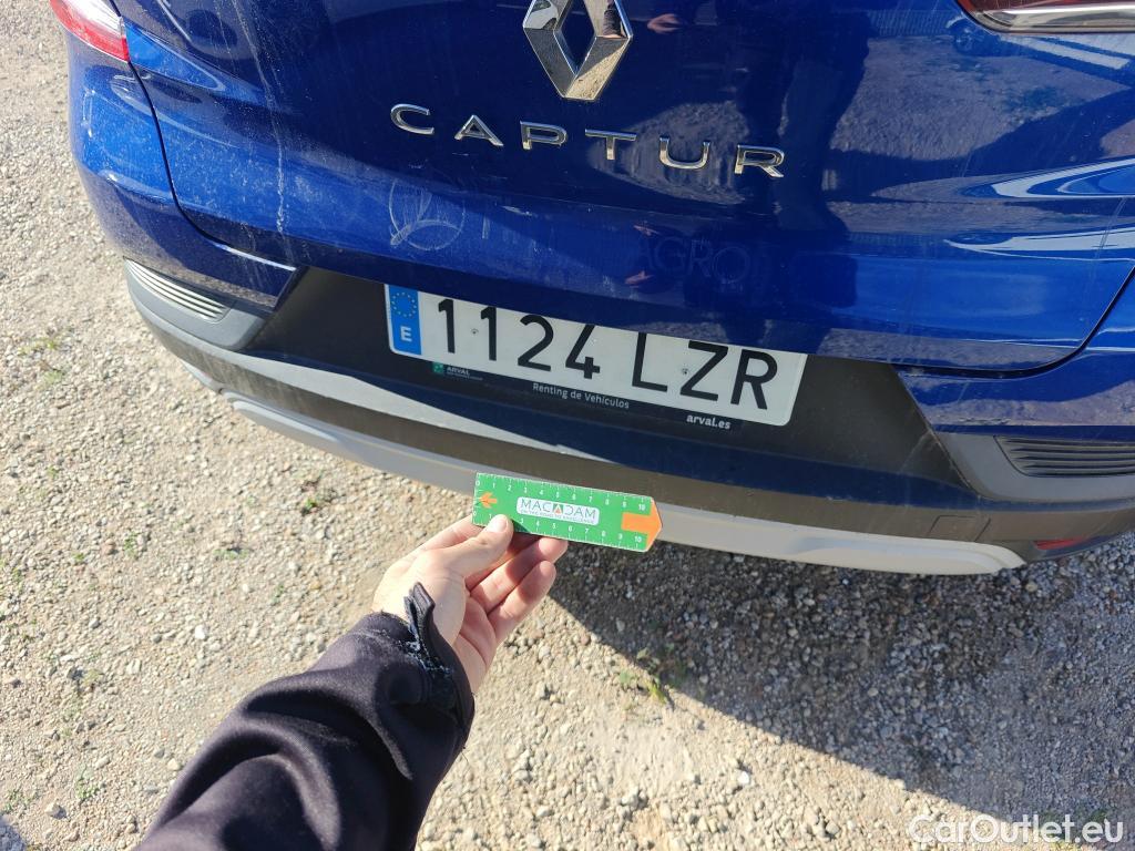  Renault  Captur RENAULT  / 2020 / 5P / todoterreno Intens TCe 90 #28