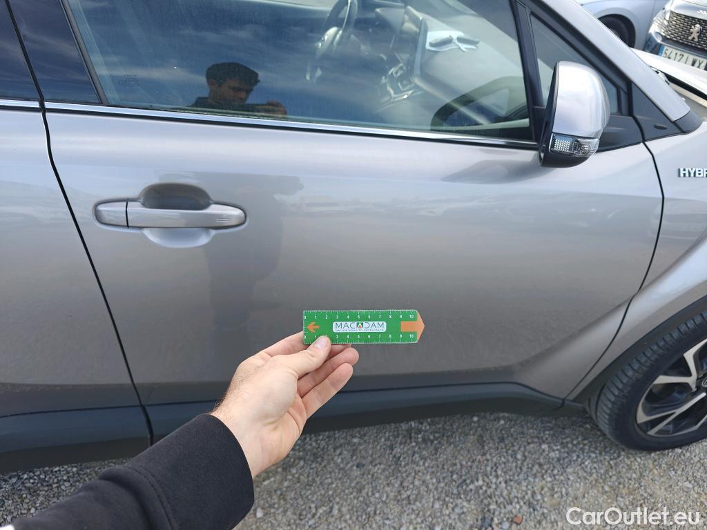  Toyota  C-HR TOYOTA  / 2016 / 5P / todoterreno 1.8 125H Advance (CX) #29