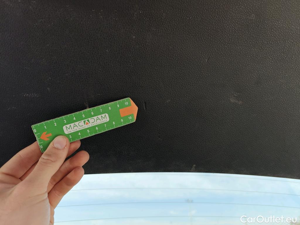  Volkswagen  Passat VOLKSWAGEN  / 2019 / 5P / familiar Variant Business 2.0 TDI 110kW #32